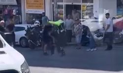 Trafik polisine saldırdılar; o anlar kamerada