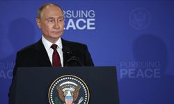 Putin, Trump ile Alaska’daki görüşmenin sonuçlarına ilişkin olarak Rus yetkililerle toplantı yaptı