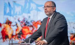 Prof. Dr. Erhan Afyoncu, Türkiye'deki doğum ve nüfus oranlarını değerlendirdi