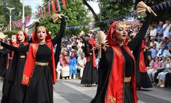 Meksika'dan Güney Afrika'ya 36 ülkeden dansçılar "horon festivali"nde buluştu