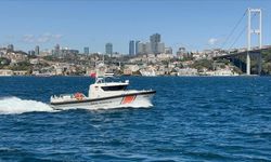İstanbul Boğazı'ndaki yüzme yarışında Rus yüzücü kayboldu