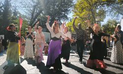Ankara'da Jinekolojik Kanserlere Farkındalık Etkinliği