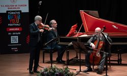 Ankara Kültür Yolu Festivali'nde Antonio Vivaldi'nin klasik eserleri sanatseverlerle buluştu