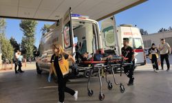 Bursa'da iki otomobil kafa kafaya çarpıştı: 4 yaralı