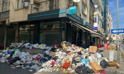 Eylem sona erdi ancak ilçedeki çöpler toplanmadı