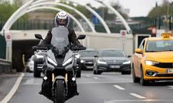 Motorcu dostu bariyerler hayata kalkan oluyor