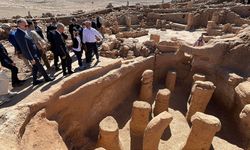 Japon Prensesi Akiko Mikasa, Harbetsuvan ve Karahantepe kazı alanlarını gezdi