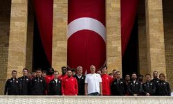 Karşıyakalı basketbolculardan anlamlı ziyaret