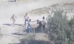 Kuzenlerin sondaj kuyusu açma kavgası; çiftin darbedildiği anlar kamerada