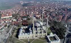 Selimiye Camisi’nde uygulanan kalem işleri için, mahkemeden yürütmeyi durdurma kararı