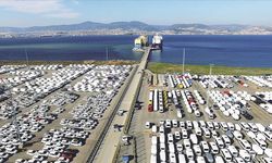 Otomotiv endüstrisi ağustosta 2,7 milyar dolarla en fazla ihracat yapan sektör oldu