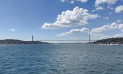 İstanbul Boğazı, yedekli gemi geçişi nedeniyle çift yönlü olarak gemi trafiğine kapatıldı