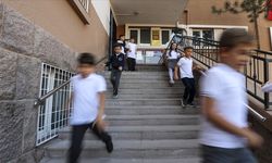 İstanbul'da 8 Eylül'de okullarda 10.00-15.00 saatlerinde eğitim verilecek