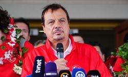 A Milli Erkek Basketbol Takımı Başantrenörü Ergin Ataman gelecek için ümitli