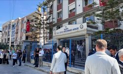 İzmir'deki polis merkezi saldırısında yaralanan polis hastanede şehit oldu