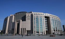 İstanbul 45. Asliye Mahkemesi, CHP İstanbul İl Başkanlığı Olağanüstü Kongresi'nin durdurulmasını istedi