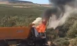 Yanan kamyonun şoförü hayatını kaybetti