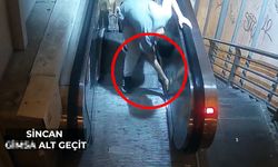 Yürüyen merdiveni, kasıtlı devre dışı bırakan kişiler kameraya yansıdı
