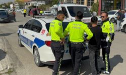 Dur ihtarına uymayan 14 yaşındaki çocuk sürücü kovalamaca sonucu yakalandı