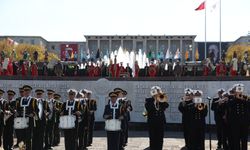 Ankara'da Cumhuriyet Bayramı dolayısıyla resmi geçit töreni yapıldı