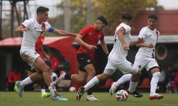 Gençlerbirliği A Takımı, U19 Takımıyla hazırlandı