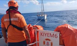 Bodrum’da sürüklenen tekne kurtarıldı