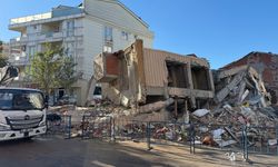 Gebze'de çöken binanın enkazı savcıların incelemesi sonrası kaldırılacak