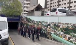 Ataşehir’de motosikletle seyir halindeyken havaya ateş açan kişi yakalandı