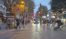 Kadıköy'de oyuncu İrem Helvacıoğlu’nun yaralandığı kaza kamerada