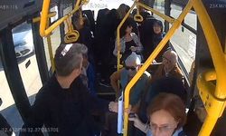 Minibüs sürücüsü, rahatsızlanan yolcuyu hastaneye yetiştirdi