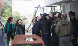 Şarkıcı Güllü'nün evinde bilirkişi heyeti inceleme yaptı