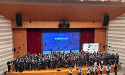 Sabancı Üniversitesi ilk yüksek lisans mezunlarını verdi