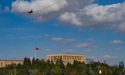 SOLOTÜRK, Anıtkabir semalarında çevre tanıma uçuşu yaptı