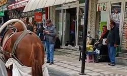 Yaya geçidine park edilen at arabasının sahibine 993 lira ceza