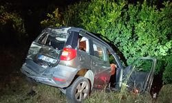 3 aracın karıştığı zincirleme kazada 2 kişi yaralandı