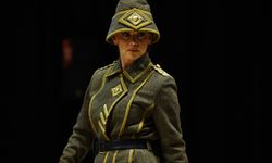 Ankara Olgunlaşma Enstitüsü, "Atatürk Kıyafetleri" defilesi düzenledi