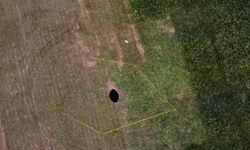 Aksaray'da pancar tarlasında yeni obruk oluştu