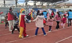 Devlet korumasındaki çocuklar gönüllerince eğlendi