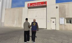 Kırşehir'de 4 yıl 2 ay kesinleşmiş hapis cezası bulunan firari yakalandı