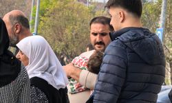 Ateşlenen torpilin patlamasıyla 2 yaşındaki Alpaslan’ın bir gözü görme yetisini kaybetti