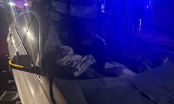 Diyarbakır'da TIR ile otomobil çarpıştı: 2'si ağır 3 yaralı