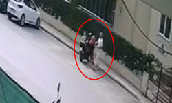 Rus kocanın boşanma aşamasındaki eşini bıçakladığı anlar kamerada