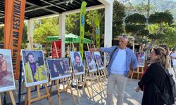 Fethiye'de 'Yeşilçam set fotoğrafları' sergisine ilgi