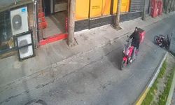 Avcılar’da motosiklet kazası kamerada