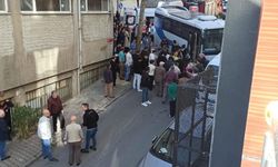 Bayrampaşa'da eşinin kullandığı midibüsün altında kalan kadın hayatını kaybetti