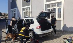 Şüphe üzerine durdurulan araçta 5 bin 526 adet uyuşturucu ecza ele geçirildi