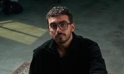 Hazar Altın’dan yepyeni solo şarkı: Bari