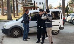 Telefonla aradıkları kadını 2 milyon lira dolandıran şüpheliler, Bilecik'te yakalandı