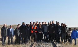 Türkiye ve Ermenistan heyetleri, Kars-Gümrü demir yolunun rehabilitasyonu görüşmelerini gerçekleştirdi