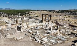 Blaundos'un 2 bin yıllık stadyumu gün yüzüne çıkarılıyor